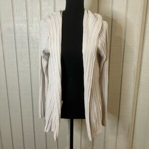 Barefoot Dreams Cozy Chic Ultra Lite Namaste Hooded Rib Cardigan, size medium.